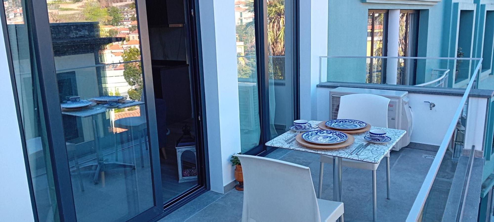 Living Caboqueira Appartement Funchal  Buitenkant foto
